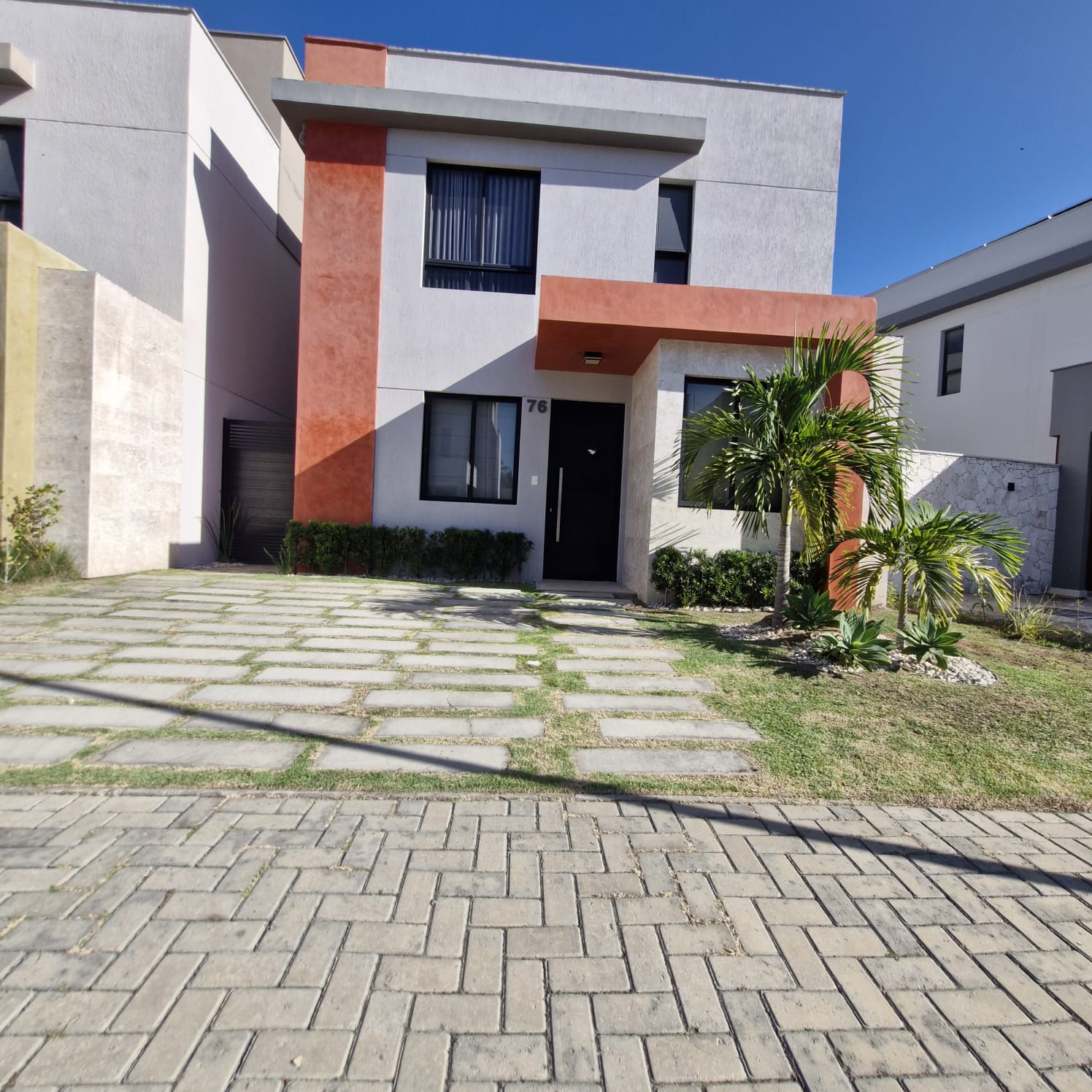 CASA DE ALTO PADRÃO /  RESERVA LUMIÈRE