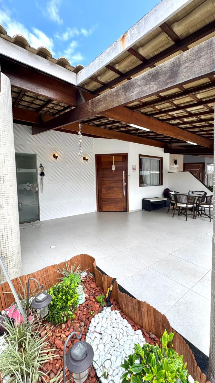 CASA EM CONDOMÍNIO / SOLAR DAS GAIVOTAS